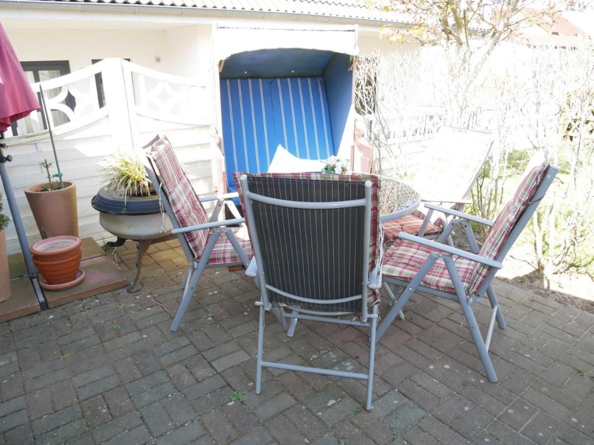Strandnahe Ferienwohnung Mit Balkon Koserow Luaran gambar